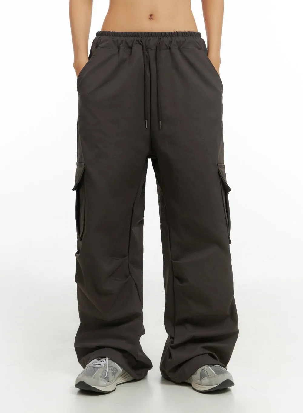 Cargo Pintuck Wide-Leg Pants IS402