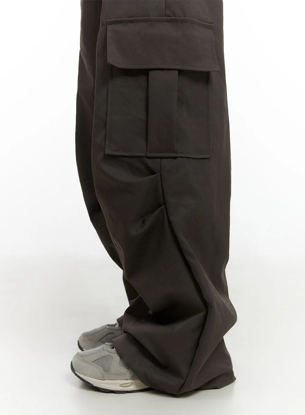 Cargo Pintuck Wide-Leg Pants IS402