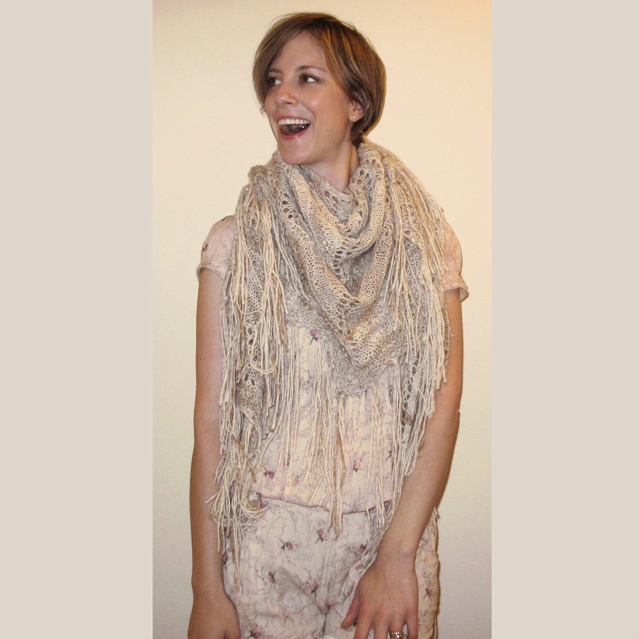 Feathering Shawl {knitting pattern}