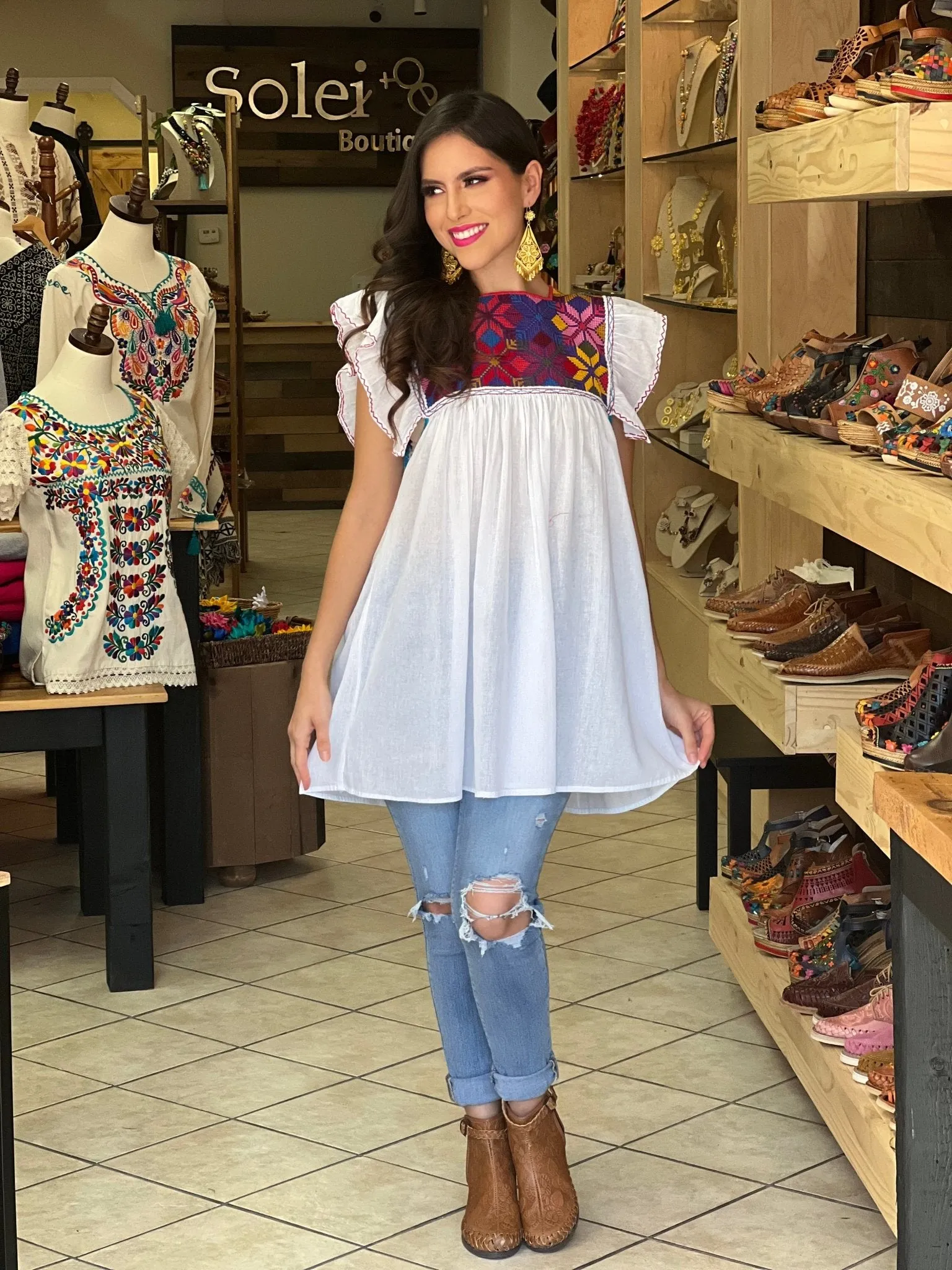 Mexican Traditional Embroidered Flutter Sleeve Blouse. Blusa Larissa Estrella