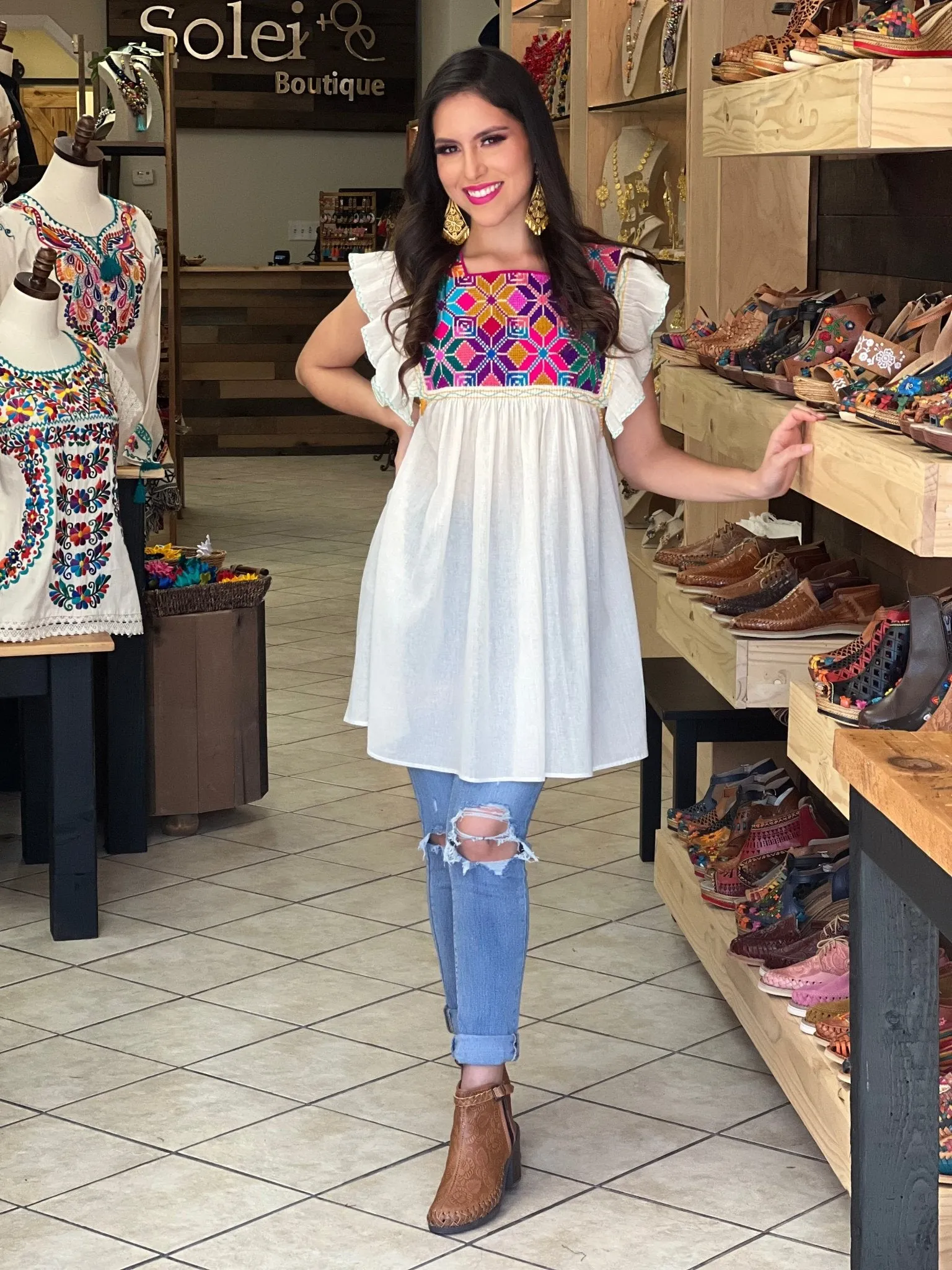 Mexican Traditional Embroidered Flutter Sleeve Blouse. Blusa Larissa Estrella