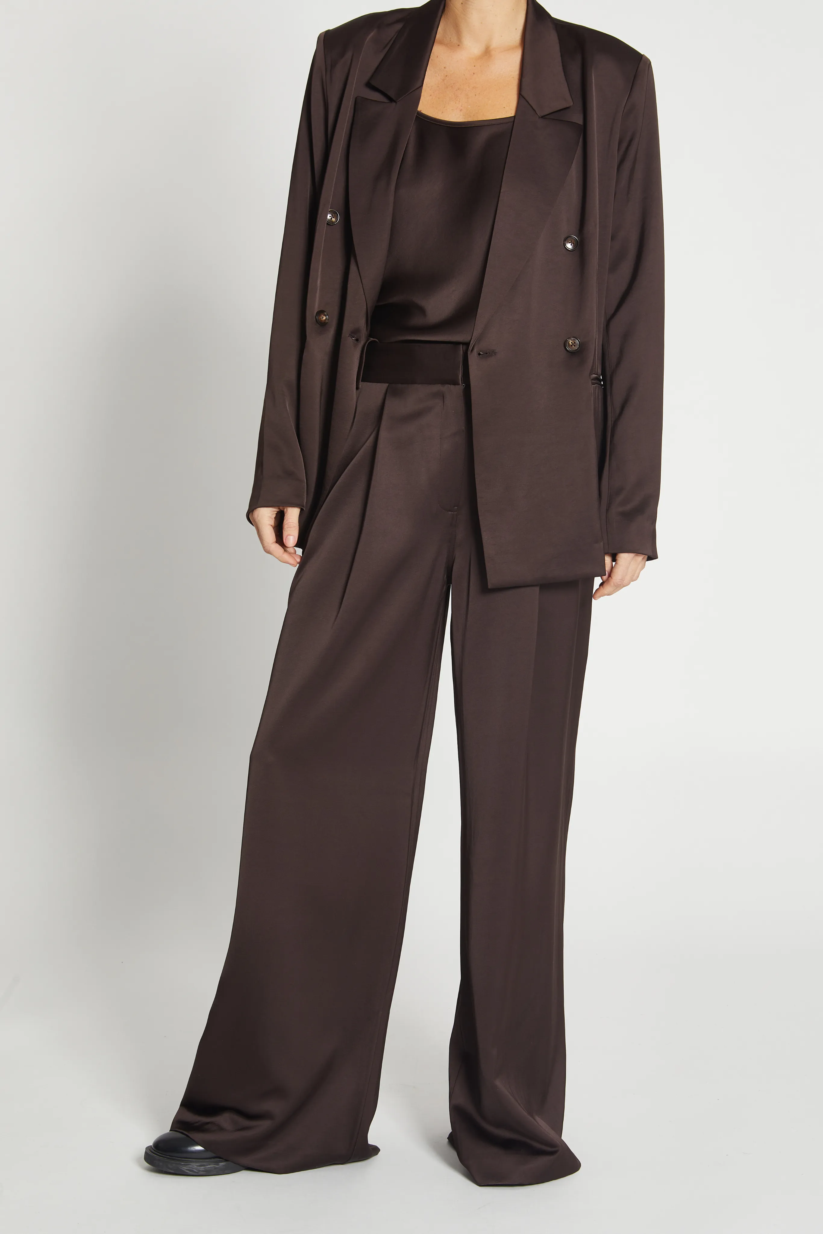 Saint Art New York - Never Mid-Waisted Wide Leg Pant in Chestnut